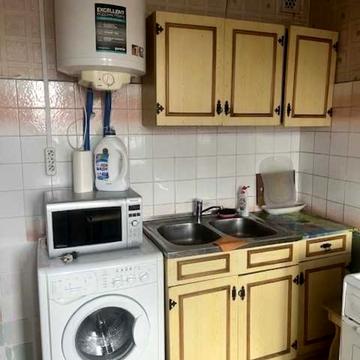 Чорнобильська вул., 13-А