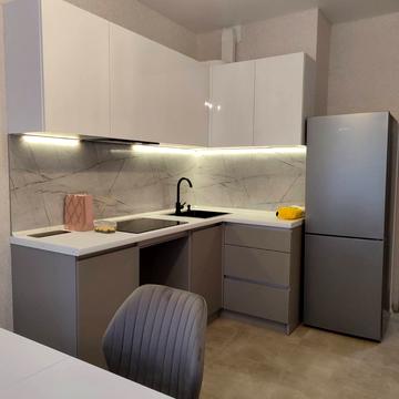 Князя Ярослава Мудрого просп., (Будинок)