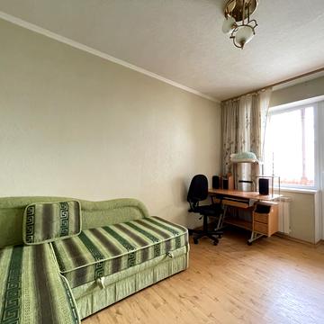 Оболонський просп., 36