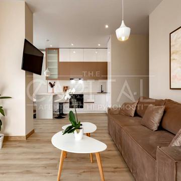 Жилянська вул., 68