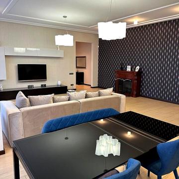 Ляпунова вул., 16