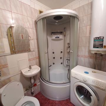 Перемишльська вул. (Червонопільська), 20/15