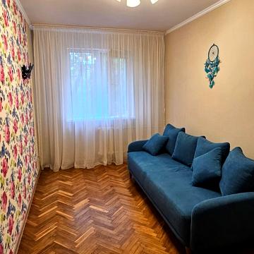 Вацлава Гавела бульв. (Івана Лепсе), 79-А