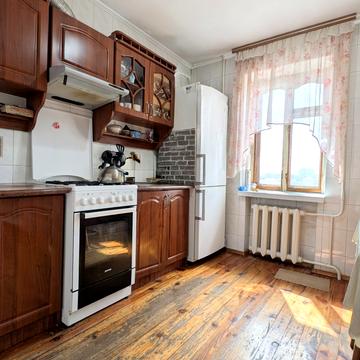 Трембовецької вул., 3