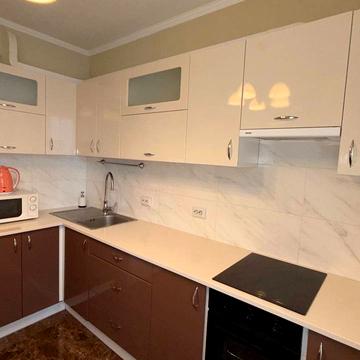 Милославська вул., 2-В