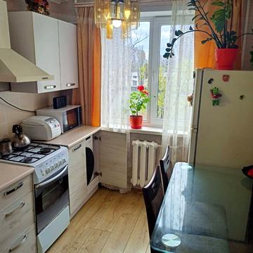 Вифлеємська вул. (Академіка Шліхтера), 16