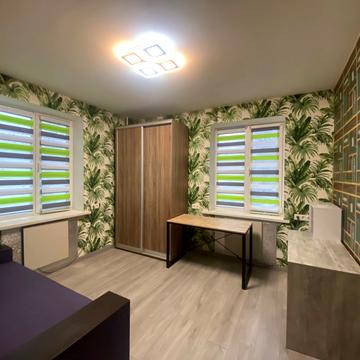 Мостова вул., 2-Б