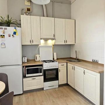 Личаківська вул. (), 113