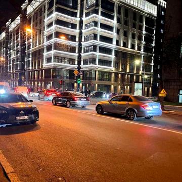 Динамівська вул., 77/1