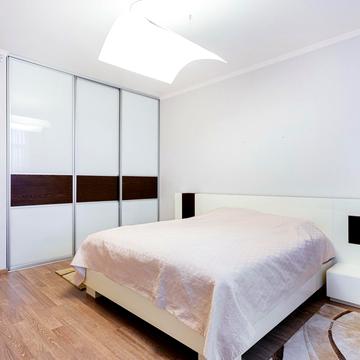 Мокра вул. (Кудряшова), 16