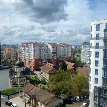 Княгинин вул., (Будинок 12)