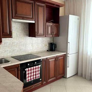 Драгоманова вул., 6/1