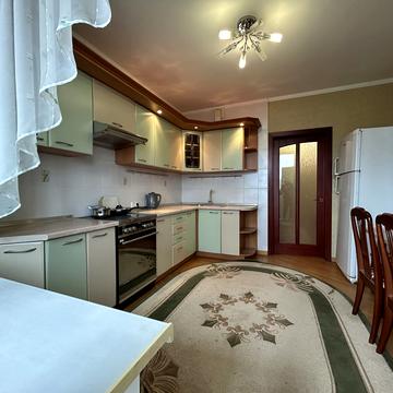 Здолбунівська вул., 3-Г