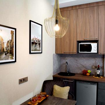 Жилянська вул., 118