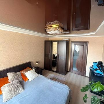 Чорновола вул., 176