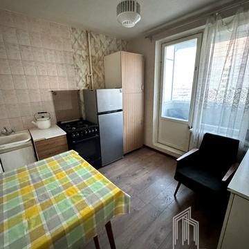 Мілютенка вул., 17-А