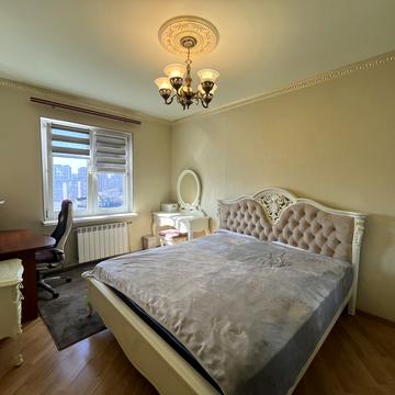 Європейського Союзу просп. (Правди), 31-А