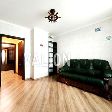 Бориса Гмирі вул., 14-Б