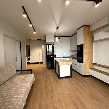 Залізнична вул., 3