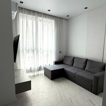 Зоряний бульв., 1