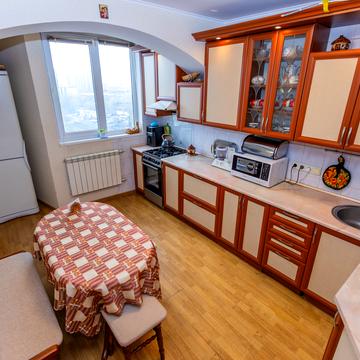 Миколи Закревського вул., 65