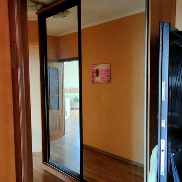 Академіка Сахарова вул., 36