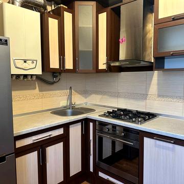 Лісова вул., 4Л/2