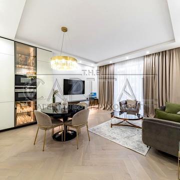 Саперне Поле вул., 3