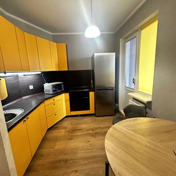 Єлизавети Чавдар вул., 38-Б