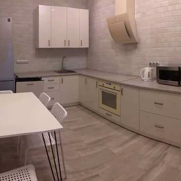 Лугова вул.