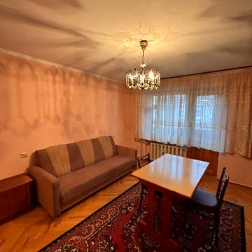 Євгена Патона вул., 2/6