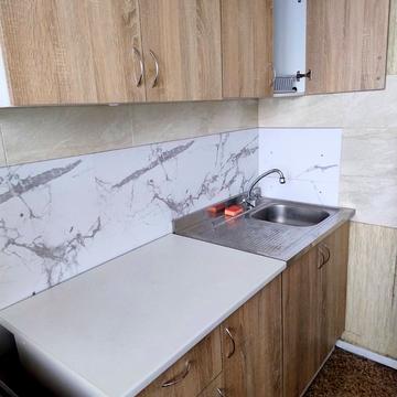 Академіка Глушкова просп., 15