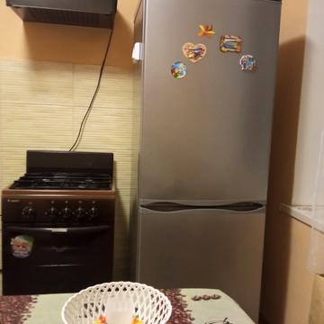 Юрія Кондратюка вул. (Комунарівська), 5