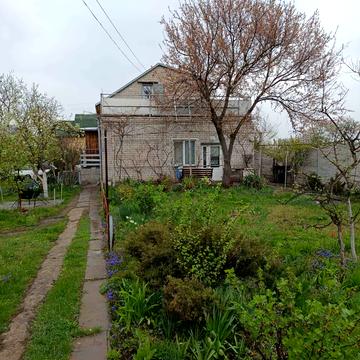 Далека вул., 24