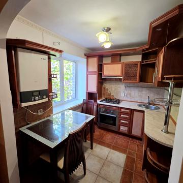 Центральний просп. (Леніна), 155