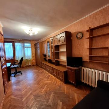 Каунаська вул., 10-А