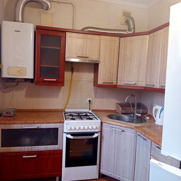 Володимира Івасюка вул., 56