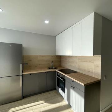 Олега Мудрака вул. (Генерала Наумова), 1-Б