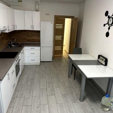 Олександра Олеся вул., 6-Б