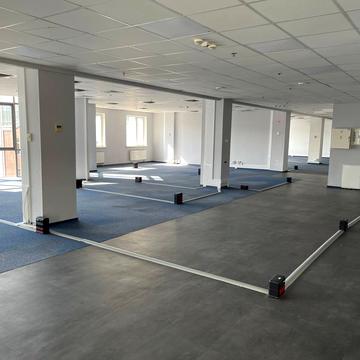 Фізкультури вул., 28