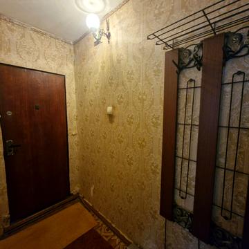 Героїв Крут вул. (Валентини Терешкової), 46