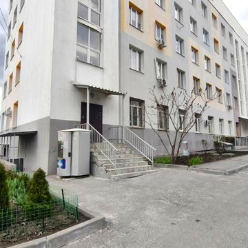 Семінарська вул. (Володарського), 46