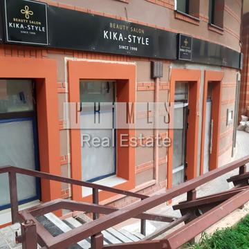 Лесі Українки бульв., 30-Б