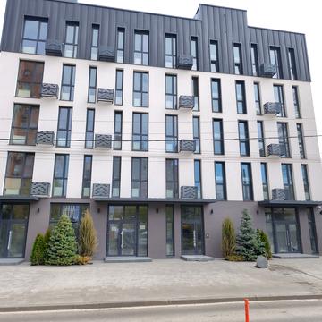 Осіння вул., 33