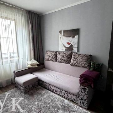 Івана Котляревського вул., 8