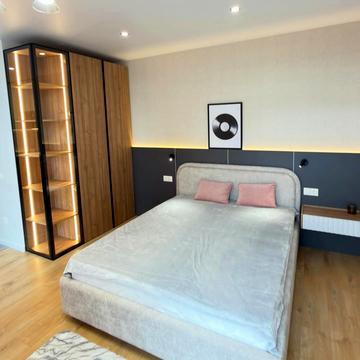 Львівська вул., (Будинок)