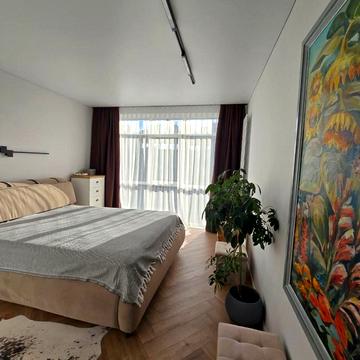 Івана Фогарашія вул., 17