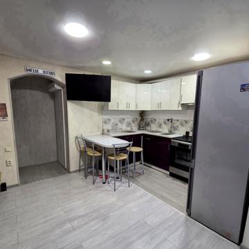 Зоряна вул., 31