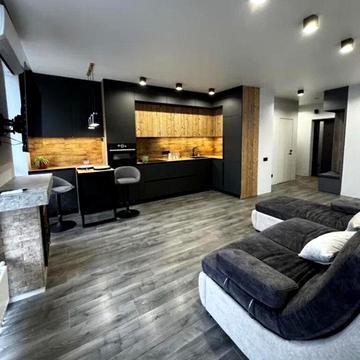 Всеволода Змієнка вул., 21