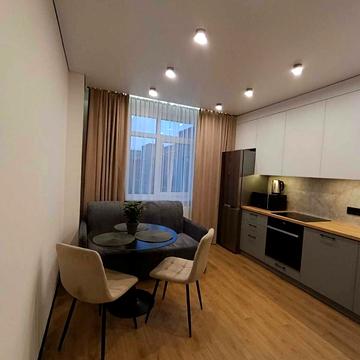 Івана Фогарашія вул., 17